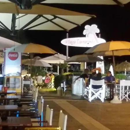 Apartment Domus Maris Viserba: Beachfront Near Fairgrounds Rimini