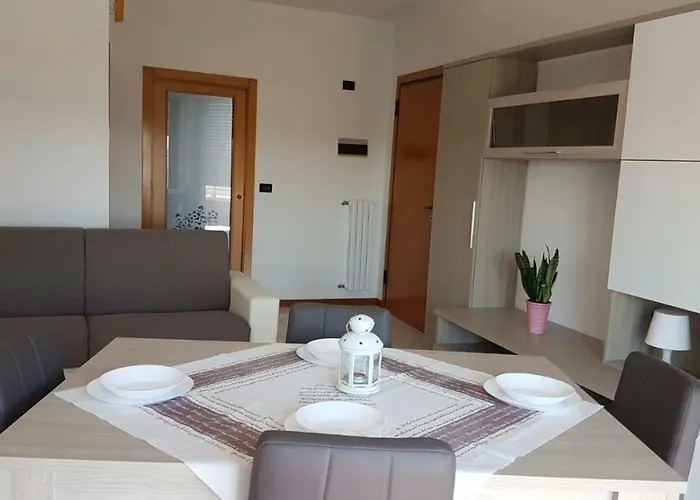 Domus Maris Viserba, Spiagge E Centro A 100 Mt Centro A 10 Minuti In Auto Sigep 2026 Fiera A 5 Minuti * Rimini