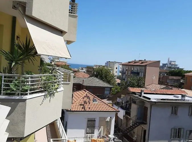 Appartement Domus Maris Viserba, Spiagge E Centro A 100 Mt Centro A 10 Minuti In Auto Sigep 2026 Fiera A 5 Minuti Rimini