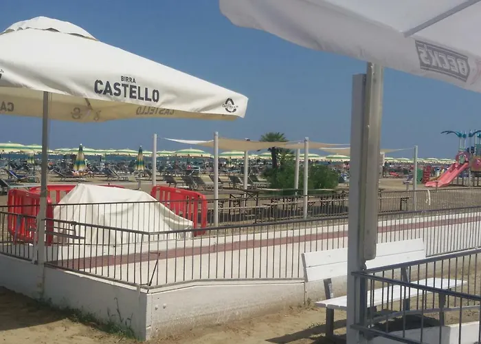 Domus Maris Viserba, Spiagge E Centro A 100 Mt Centro A 10 Minuti In Auto Sigep 2026 Fiera A 5 Minuti Apartman *