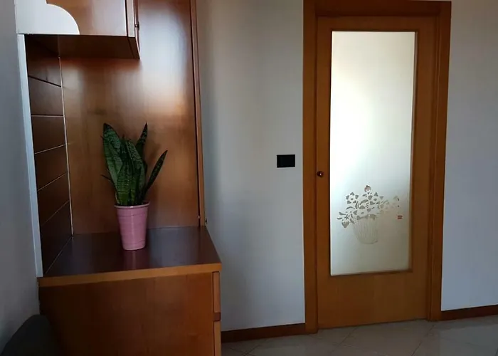 Domus Maris Viserba, Spiagge E Centro A 100 Mt Centro A 10 Minuti In Auto Sigep 2026 Fiera A 5 Minuti 里米尼